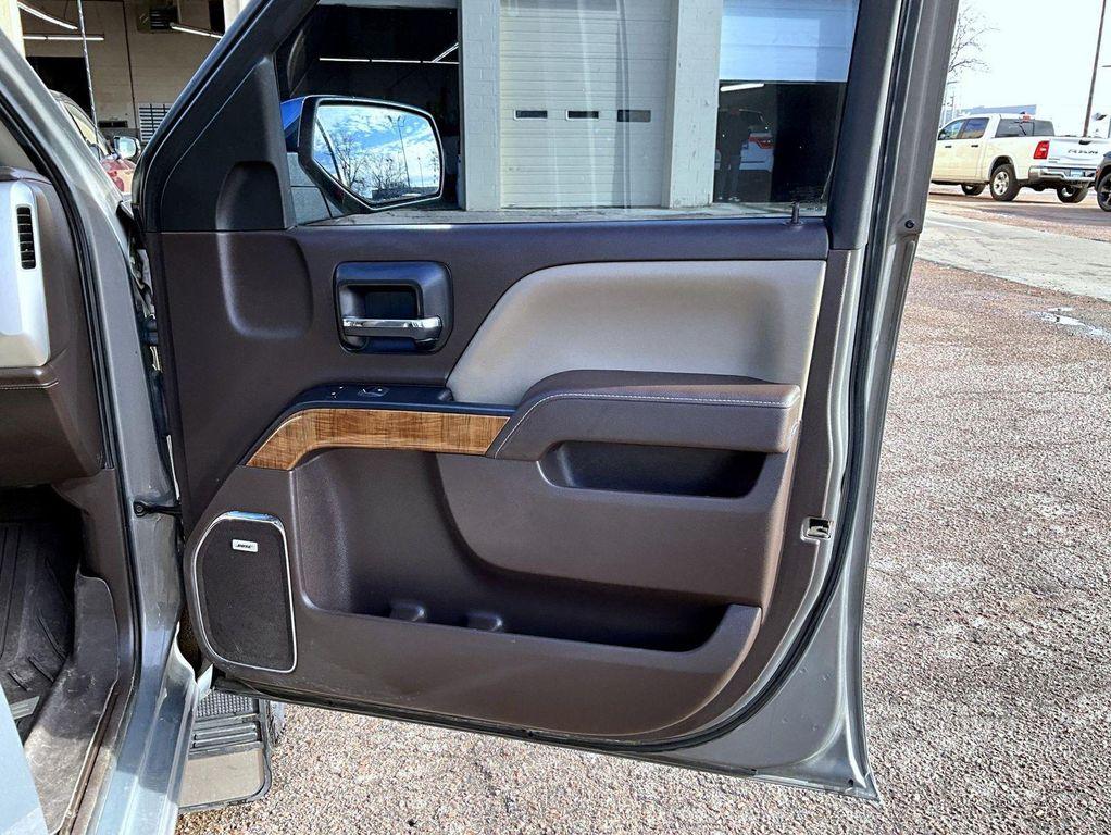 used 2017 GMC Sierra 1500 car, priced at $20,999