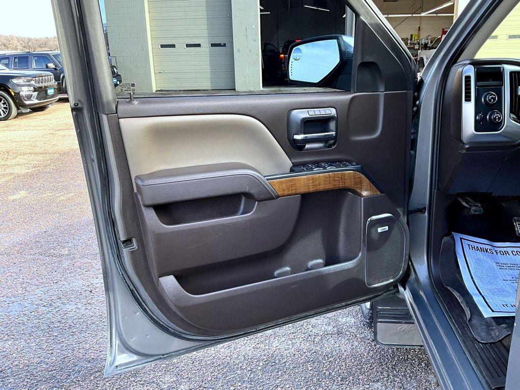 used 2017 GMC Sierra 1500 car, priced at $20,999