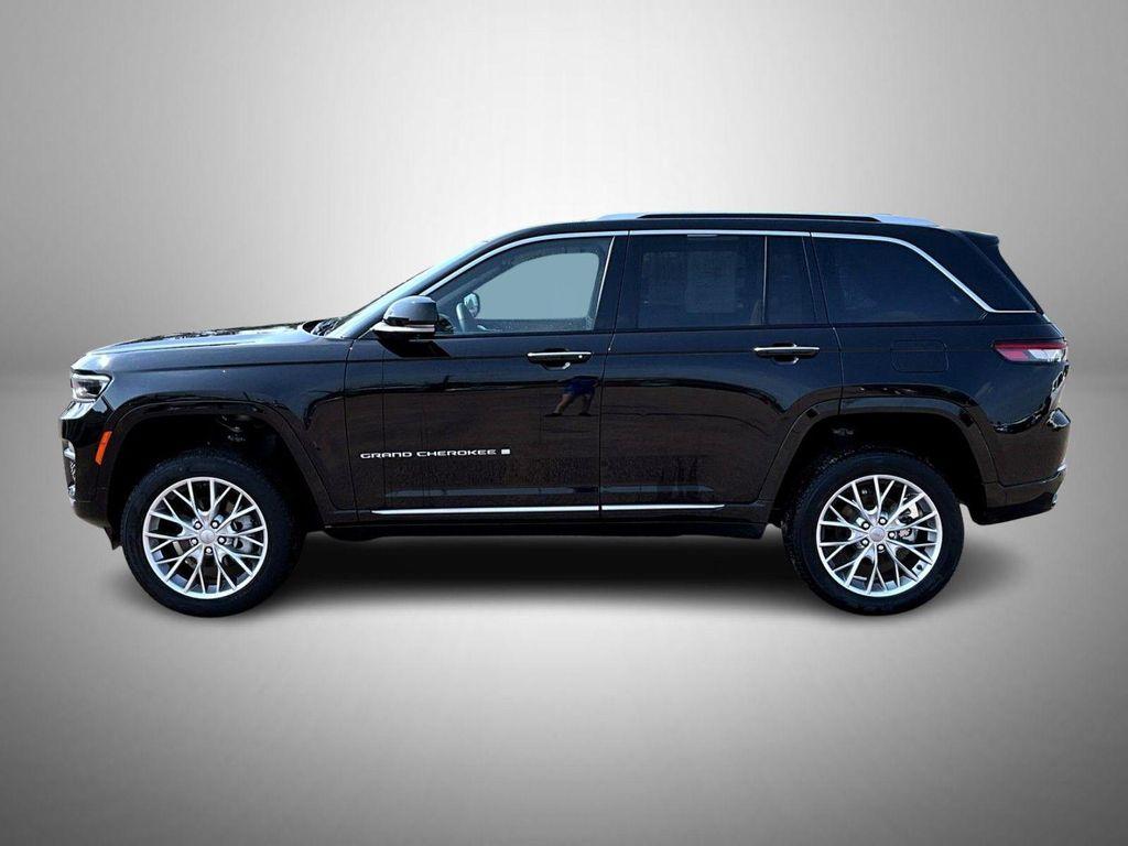 used 2022 Jeep Grand Cherokee car, priced at $42,818
