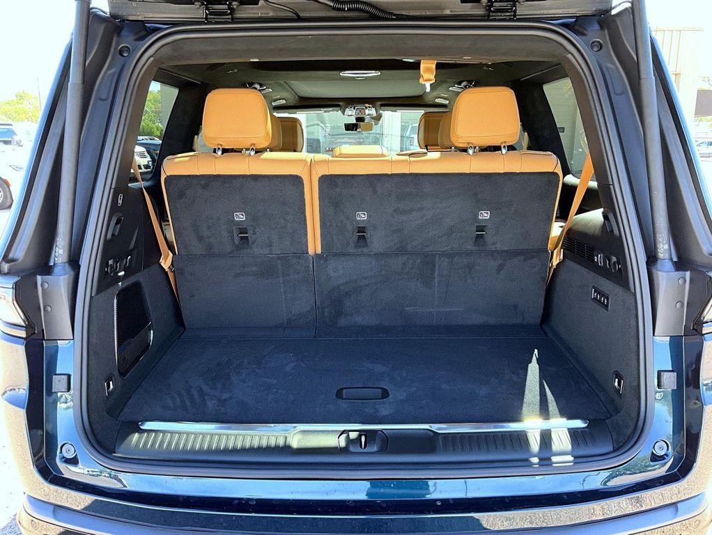 new 2026 Jeep Grand Wagoneer car, priced at $98,158