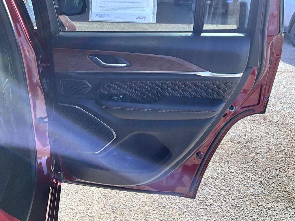 used 2025 Jeep Grand Cherokee car, priced at $47,888