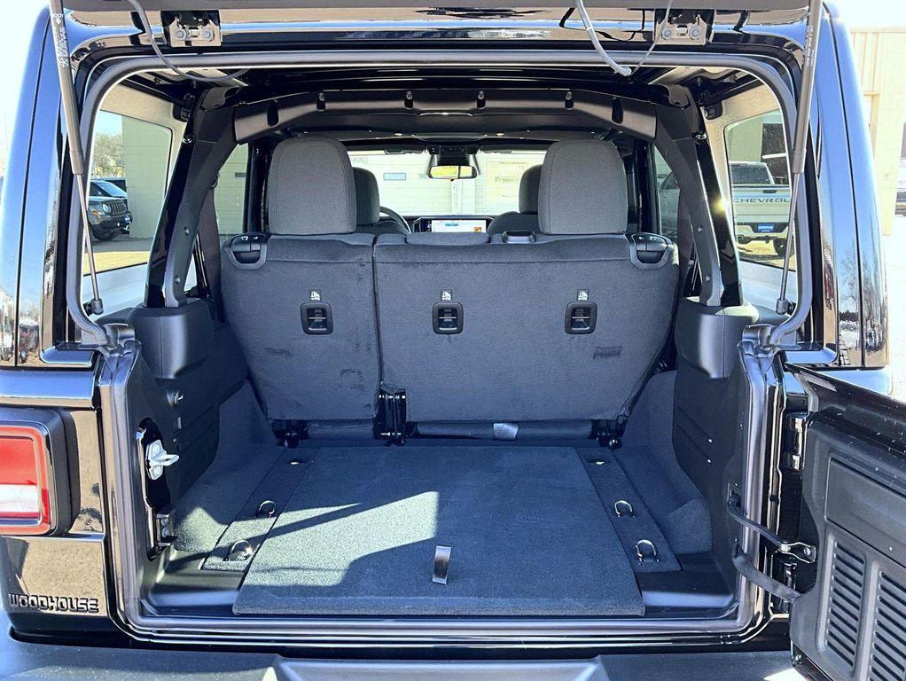 new 2026 Jeep Wrangler car, priced at $44,529