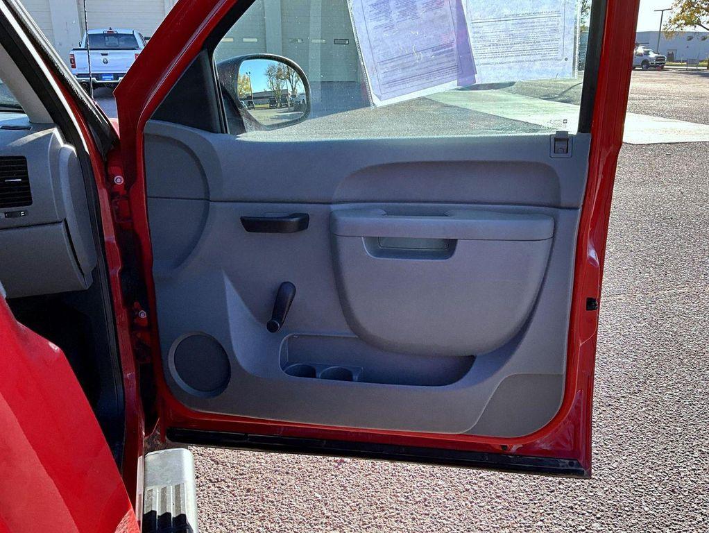 used 2013 Chevrolet Silverado 1500 car, priced at $8,800