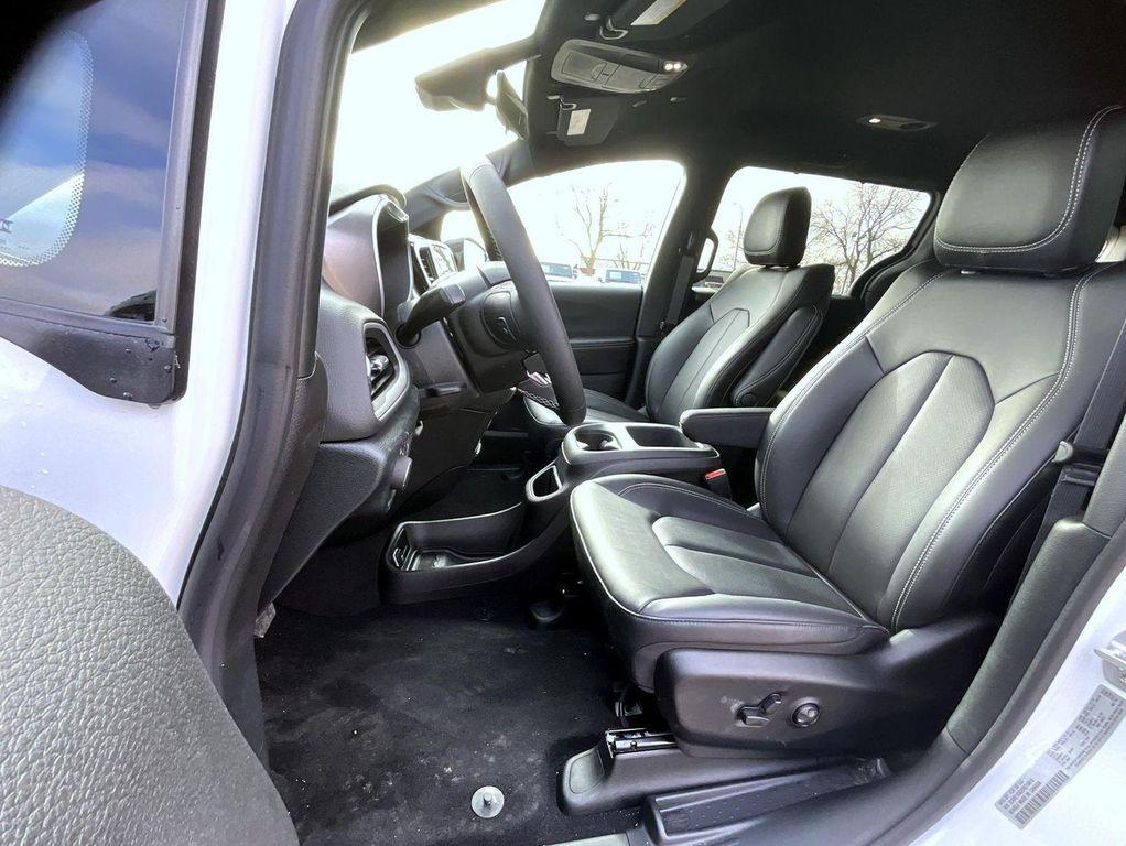 new 2026 Chrysler Voyager car, priced at $37,319