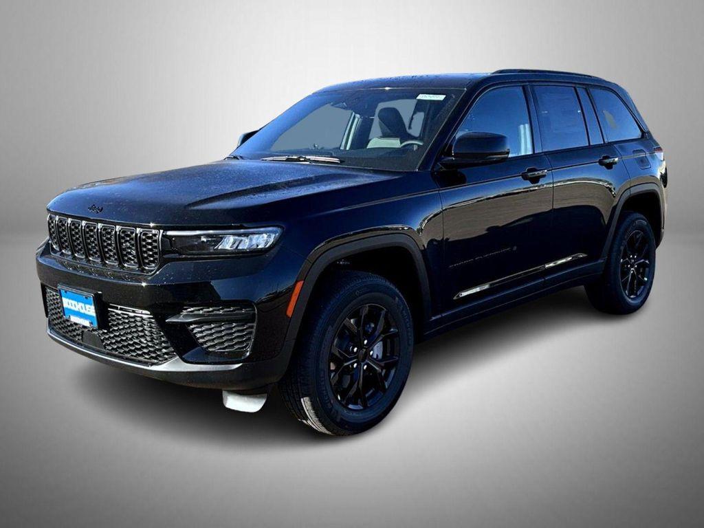 new 2025 Jeep Grand Cherokee car, priced at $35,909
