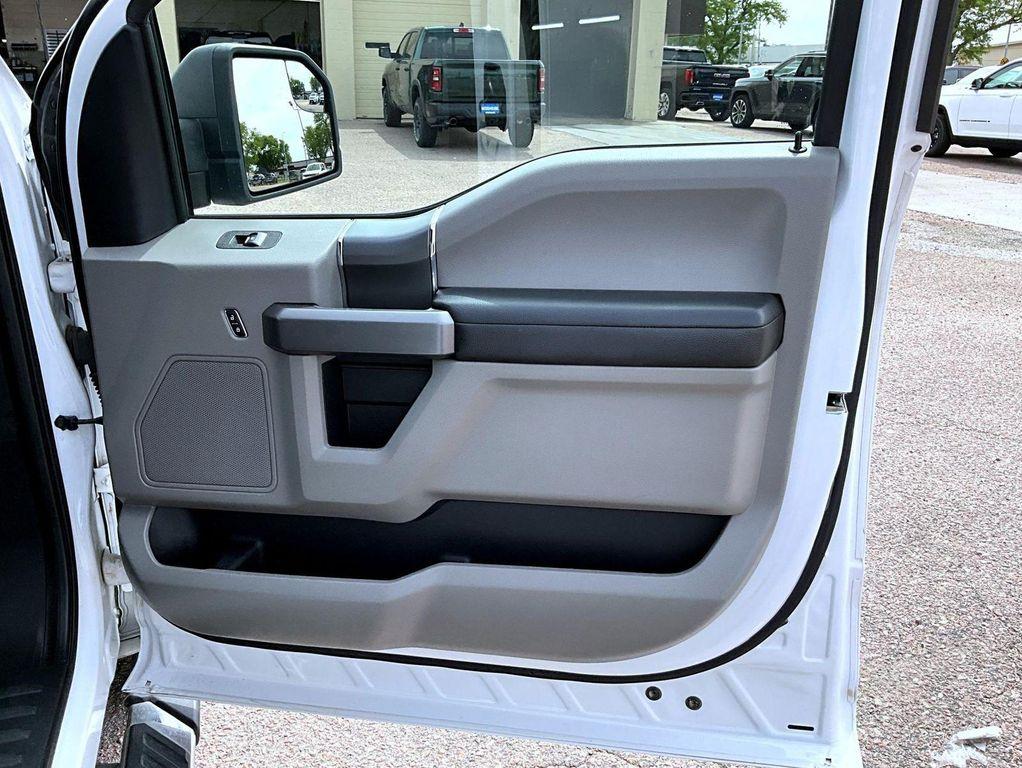 used 2019 Ford F-150 car, priced at $30,164