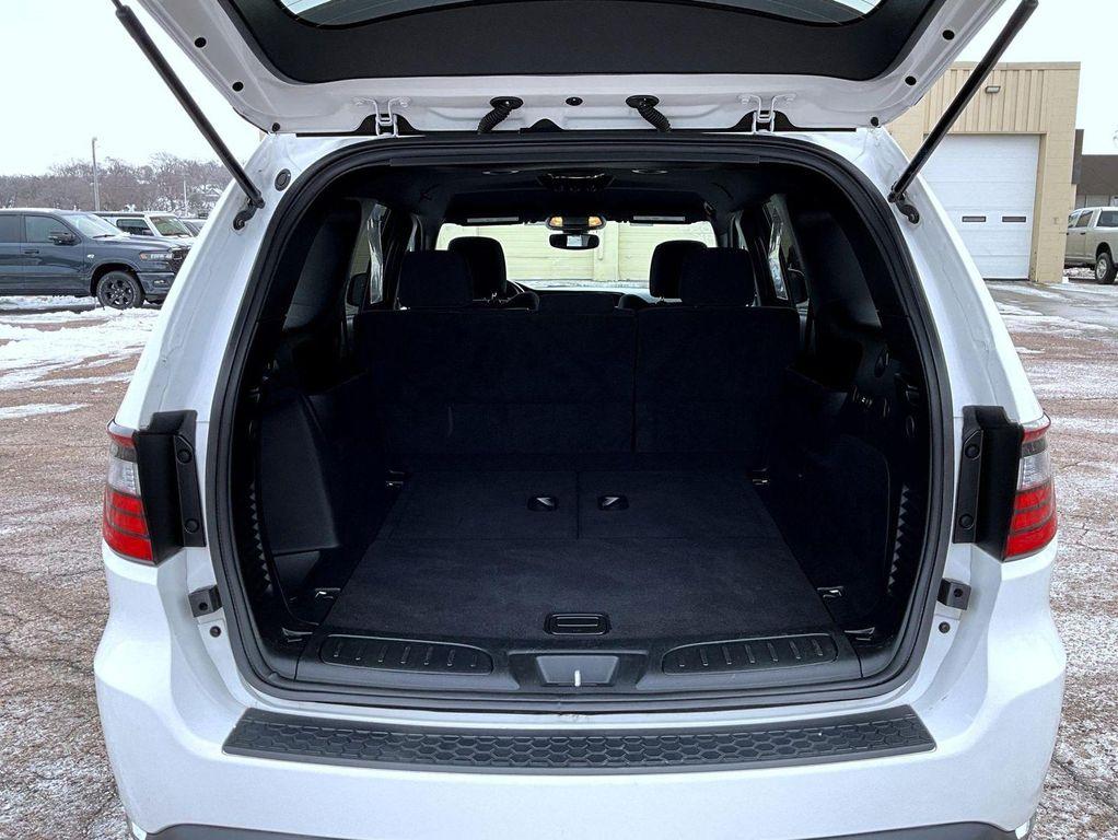 used 2024 Dodge Durango car, priced at $28,986