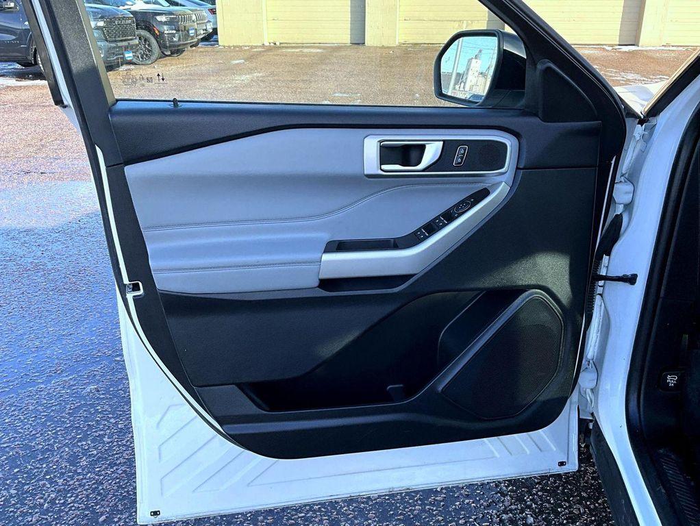 used 2023 Ford Explorer car, priced at $34,602