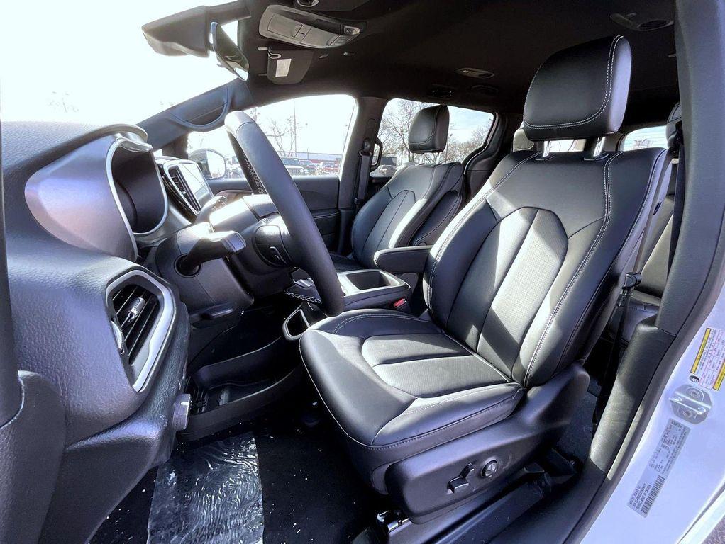 new 2026 Chrysler Voyager car, priced at $37,319