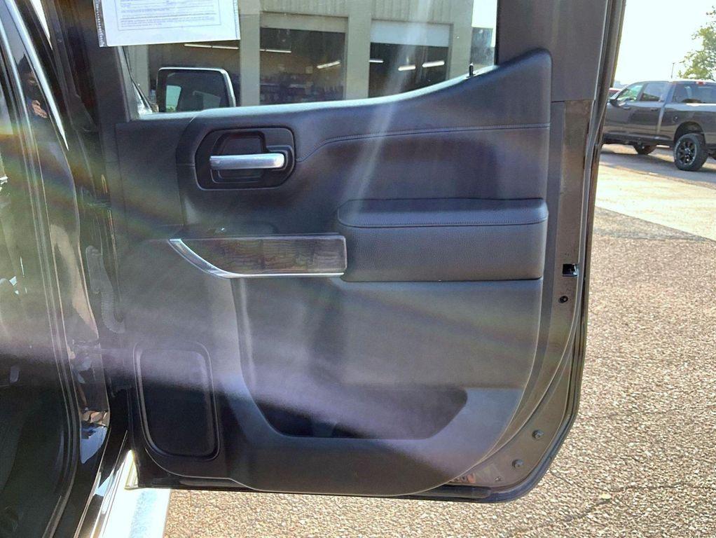 used 2021 GMC Sierra 1500 car, priced at $38,306