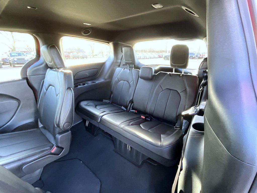 new 2026 Chrysler Pacifica car, priced at $45,454