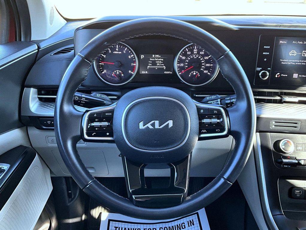 used 2024 Kia Carnival car, priced at $29,665