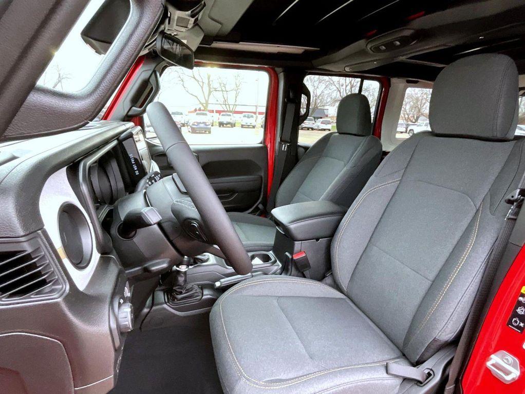 new 2026 Jeep Wrangler car, priced at $44,434