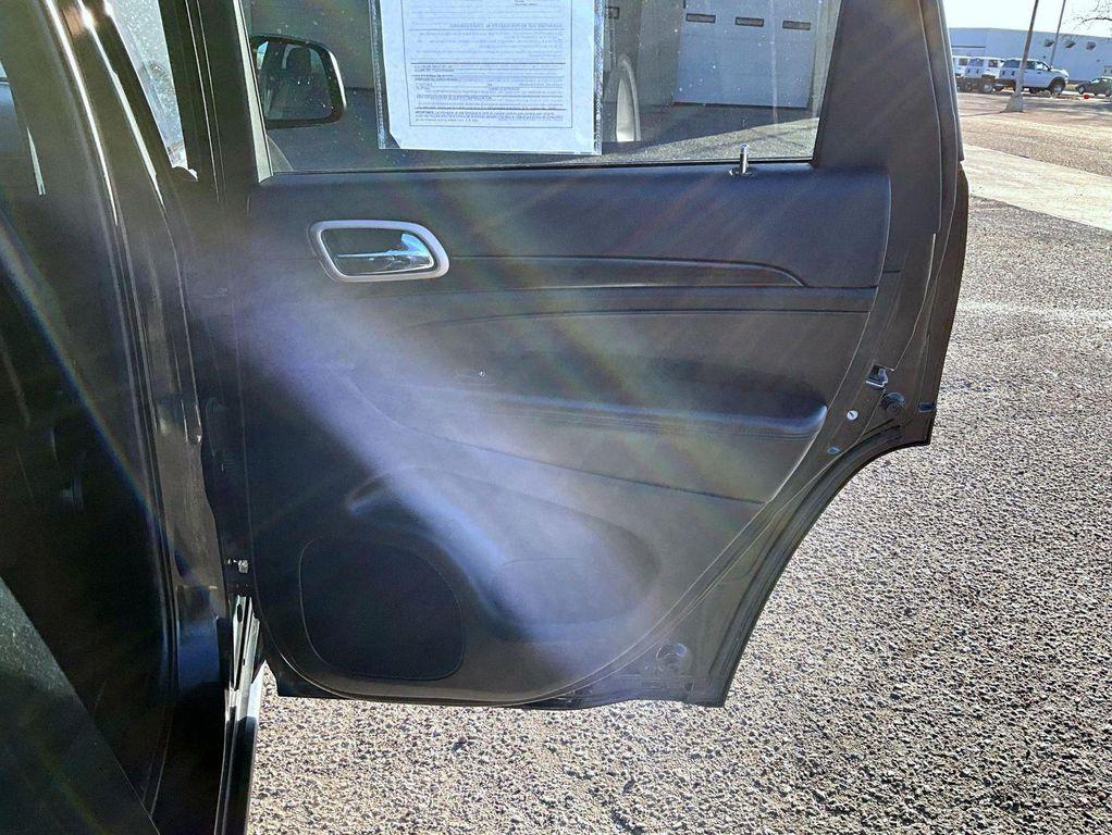 used 2014 Jeep Grand Cherokee car, priced at $10,756