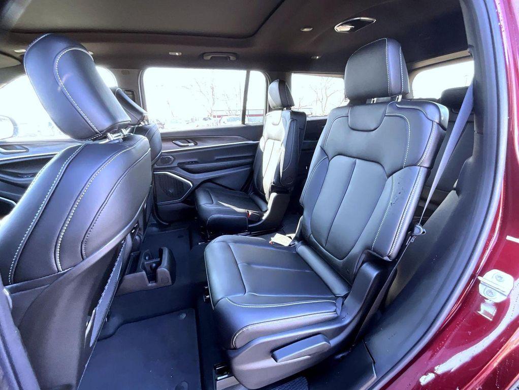 new 2026 Jeep Grand Cherokee L car, priced at $46,584