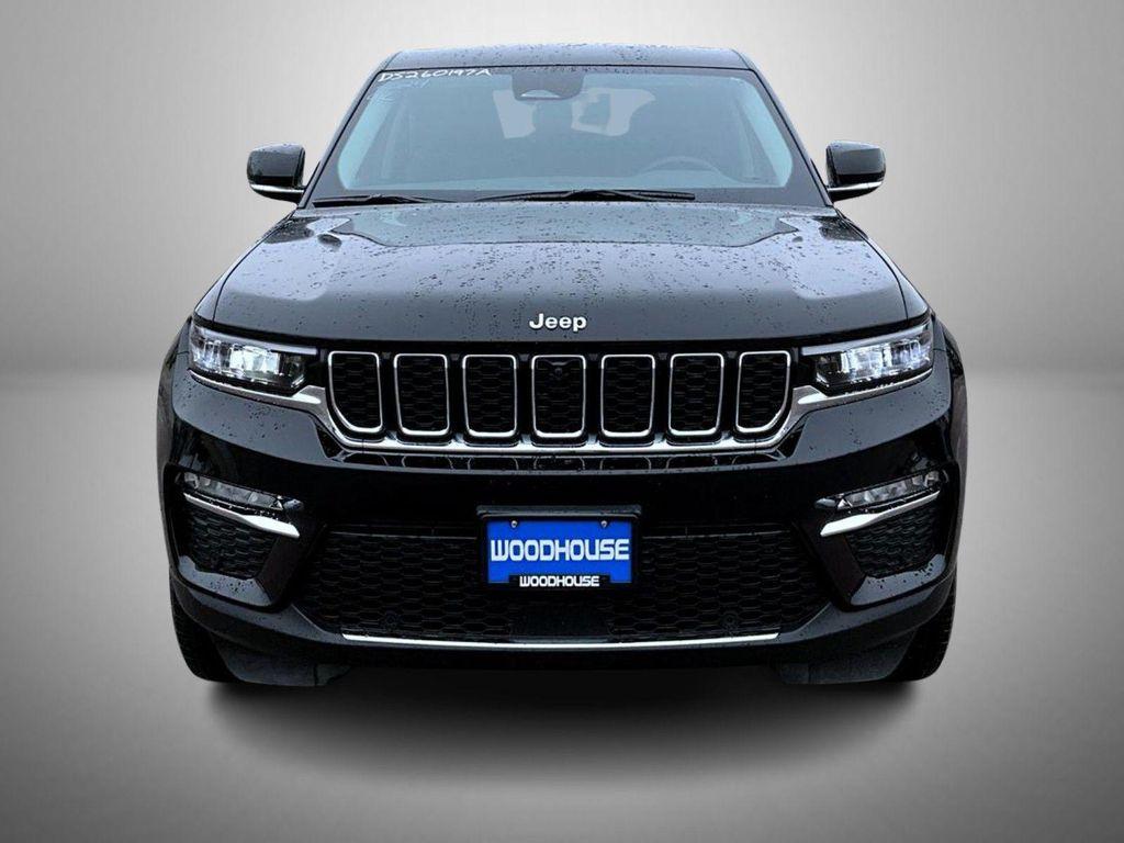 used 2024 Jeep Grand Cherokee car, priced at $38,431