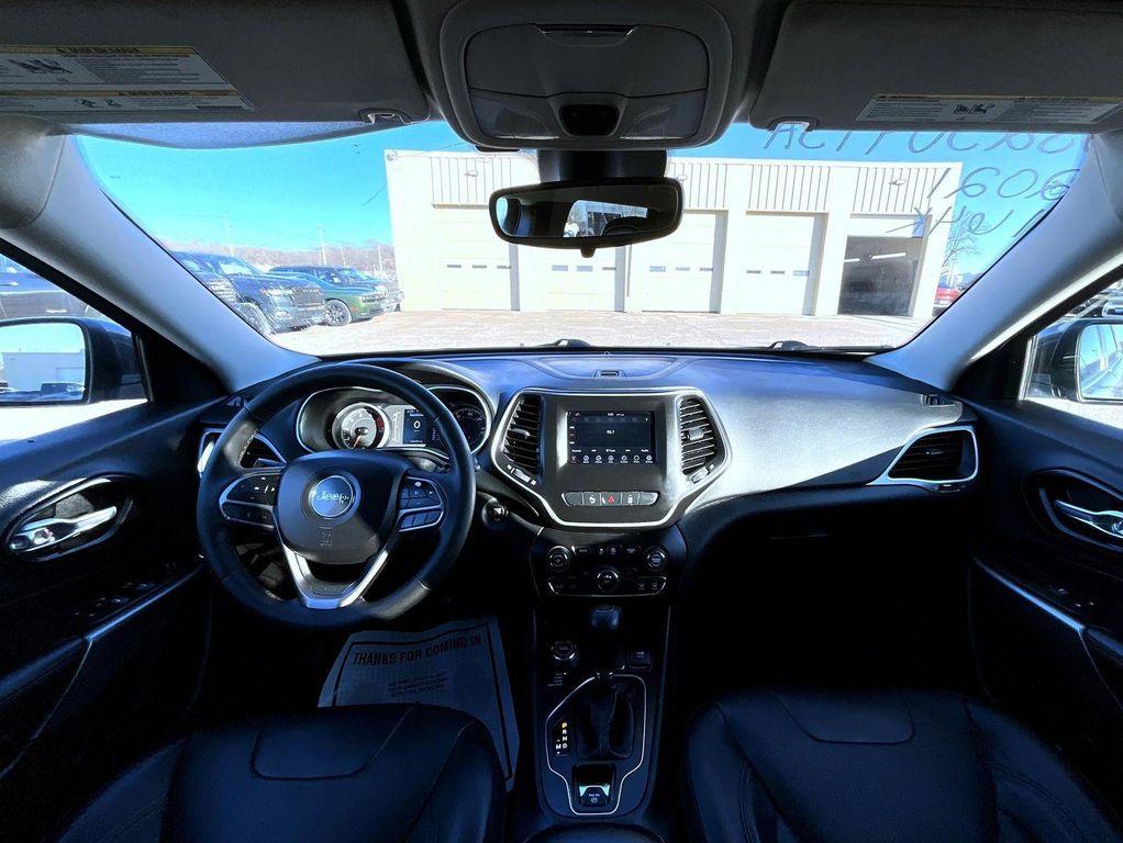 used 2021 Jeep Cherokee car, priced at $12,755