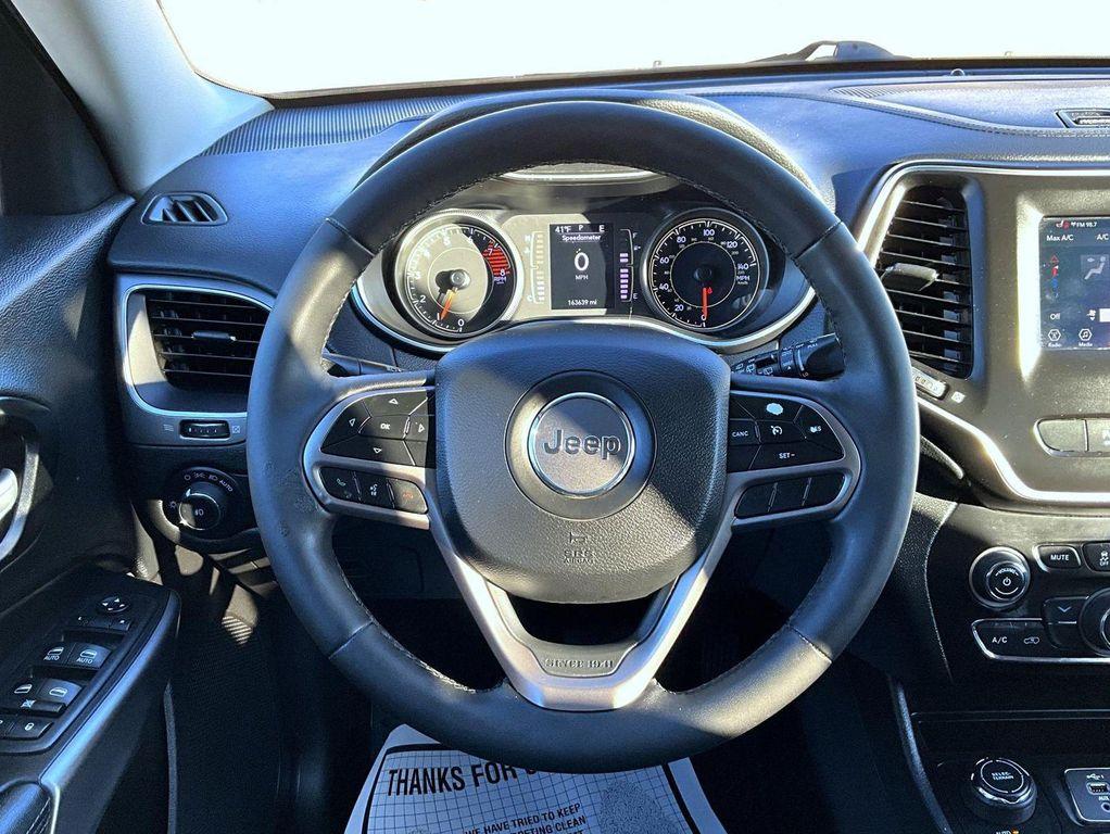 used 2021 Jeep Cherokee car, priced at $12,755