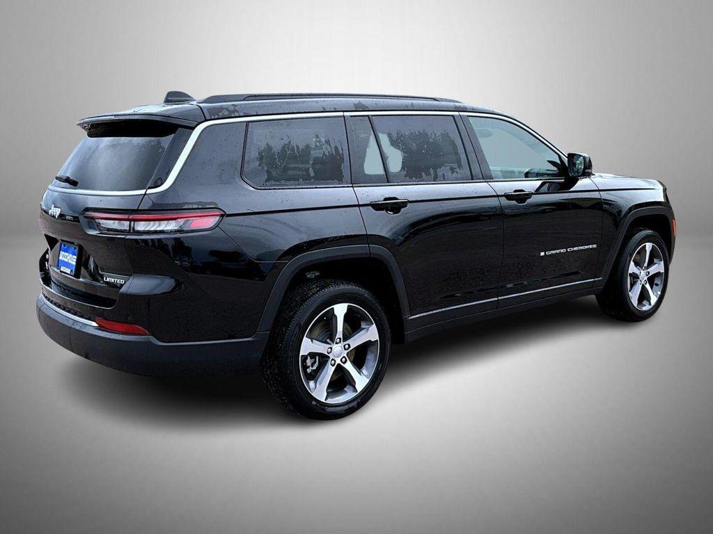 new 2026 Jeep Grand Cherokee L car, priced at $42,268