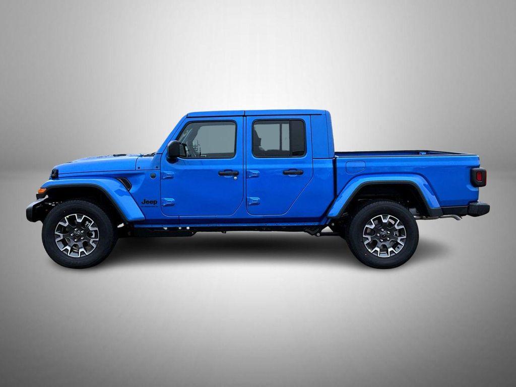 new 2026 Jeep Gladiator car, priced at $44,769