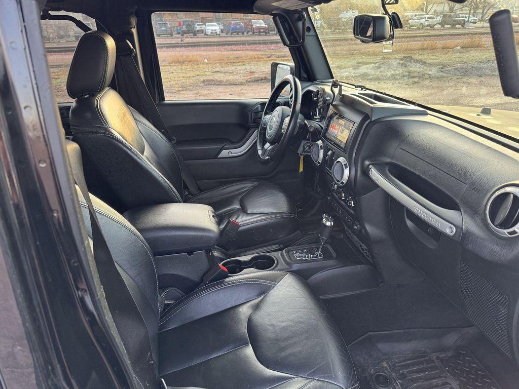 used 2015 Jeep Wrangler Unlimited car, priced at $17,278