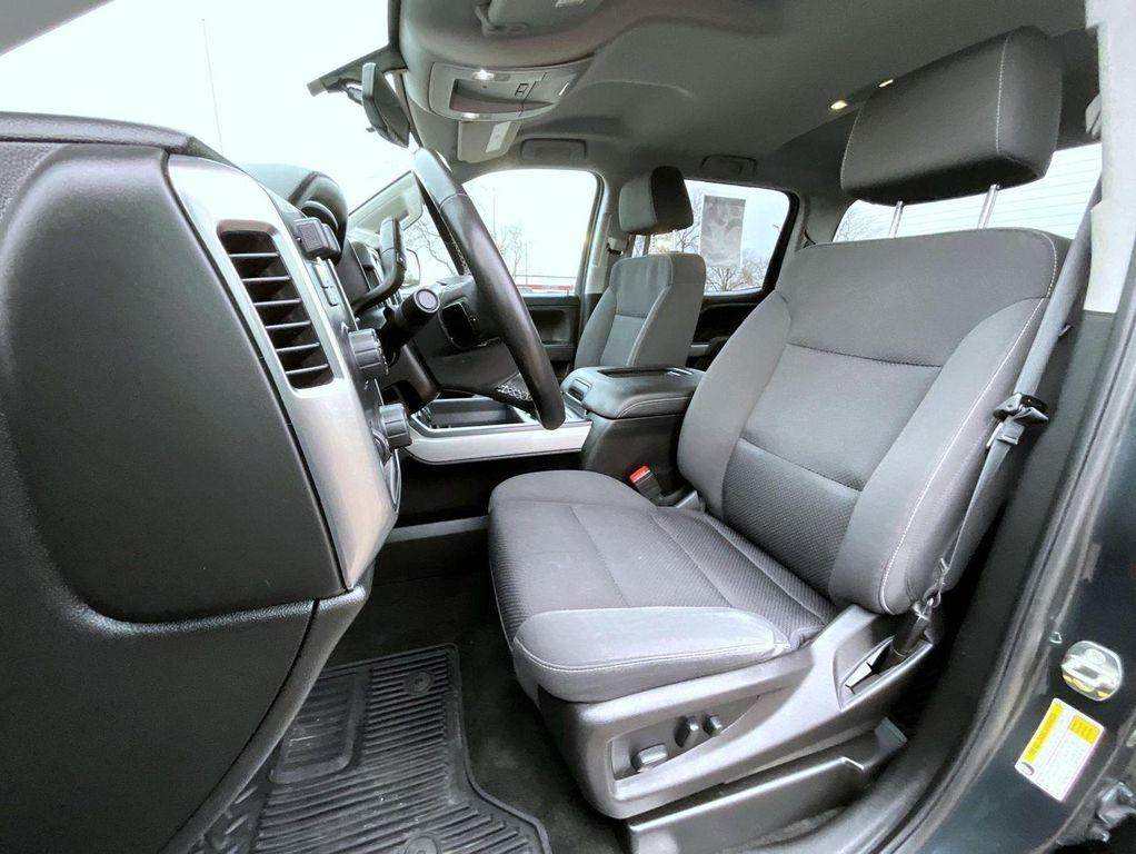 used 2018 Chevrolet Silverado 1500 car, priced at $32,555