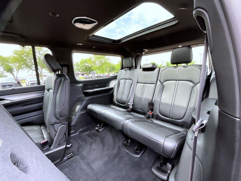 new 2026 Jeep Grand Wagoneer car, priced at $77,113
