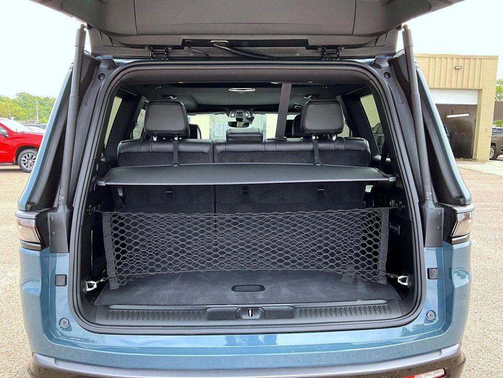 new 2026 Jeep Grand Wagoneer car, priced at $77,113