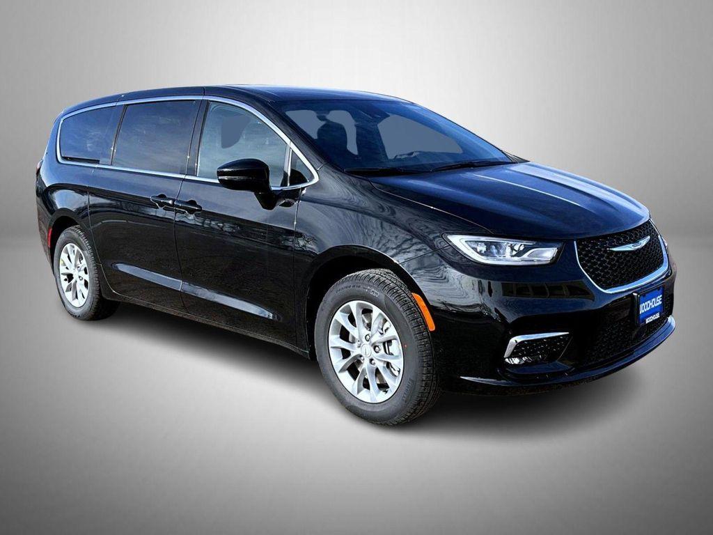 new 2026 Chrysler Pacifica car, priced at $41,464