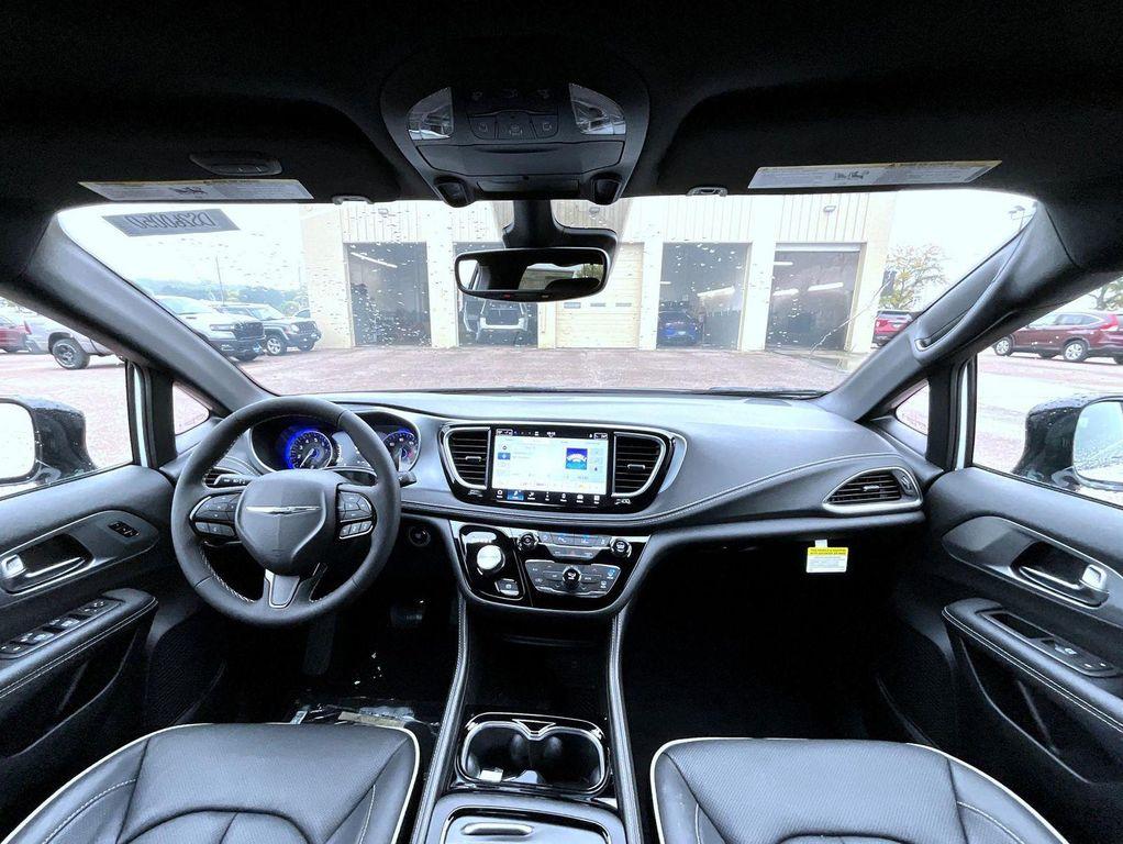 new 2026 Chrysler Pacifica car, priced at $46,209