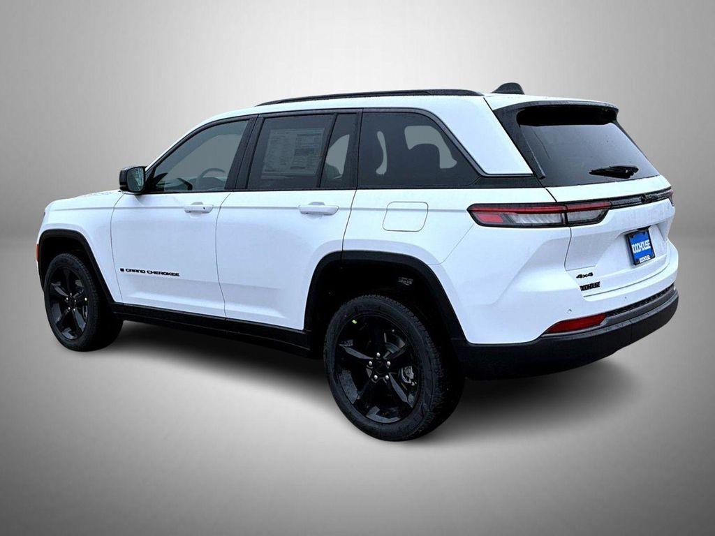 new 2026 Jeep Grand Cherokee car, priced at $50,584