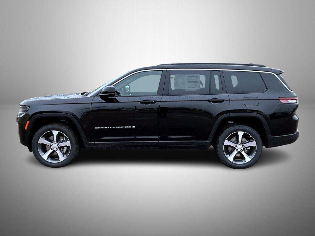 new 2026 Jeep Grand Cherokee L car, priced at $46,089