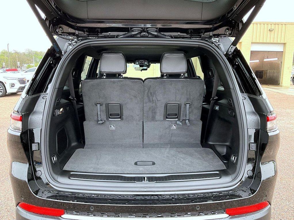 new 2026 Jeep Grand Cherokee L car, priced at $46,089