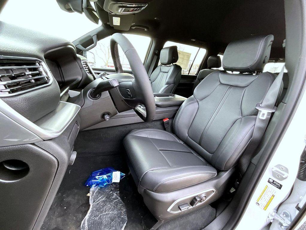 new 2026 Jeep Grand Wagoneer car, priced at $70,234