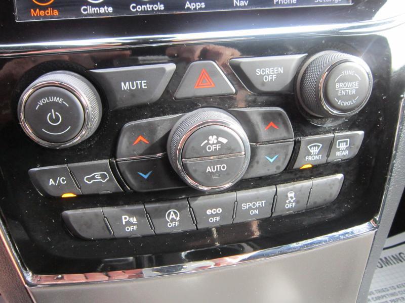 used 2020 Jeep Grand Cherokee car, priced at $24,988