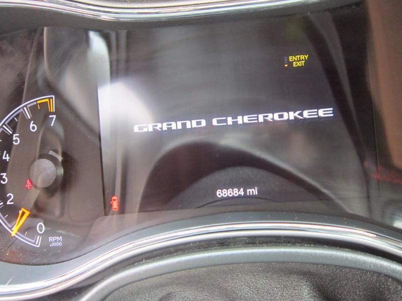 used 2020 Jeep Grand Cherokee car, priced at $24,988