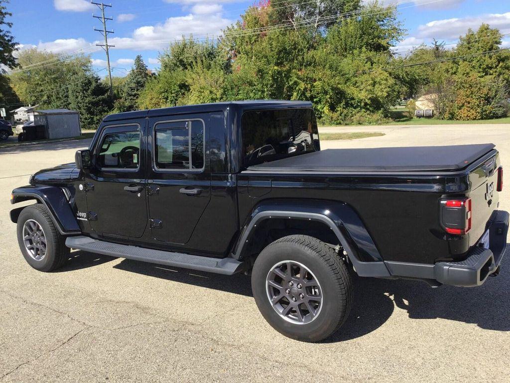 used 2022 Jeep Gladiator car, priced at $31,880