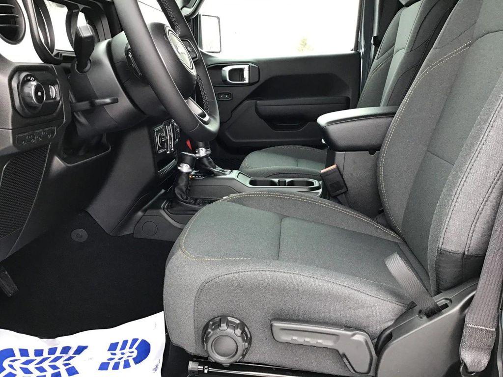 new 2026 Jeep Wrangler car, priced at $48,263