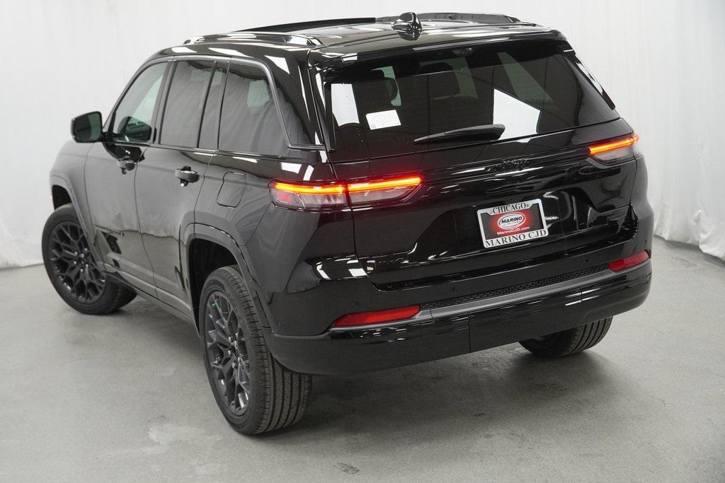 new 2026 Jeep Grand Cherokee car, priced at $61,780