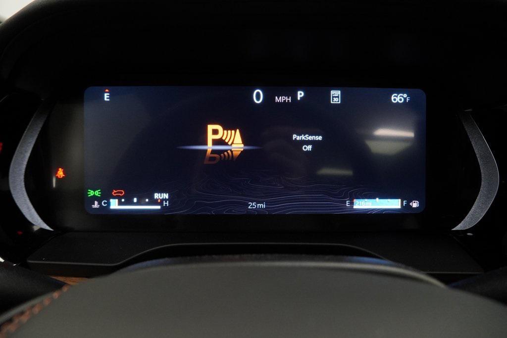 new 2026 Jeep Grand Cherokee car, priced at $61,780