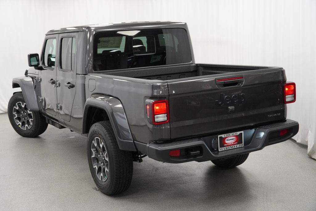 new 2026 Jeep Gladiator car, priced at $49,637