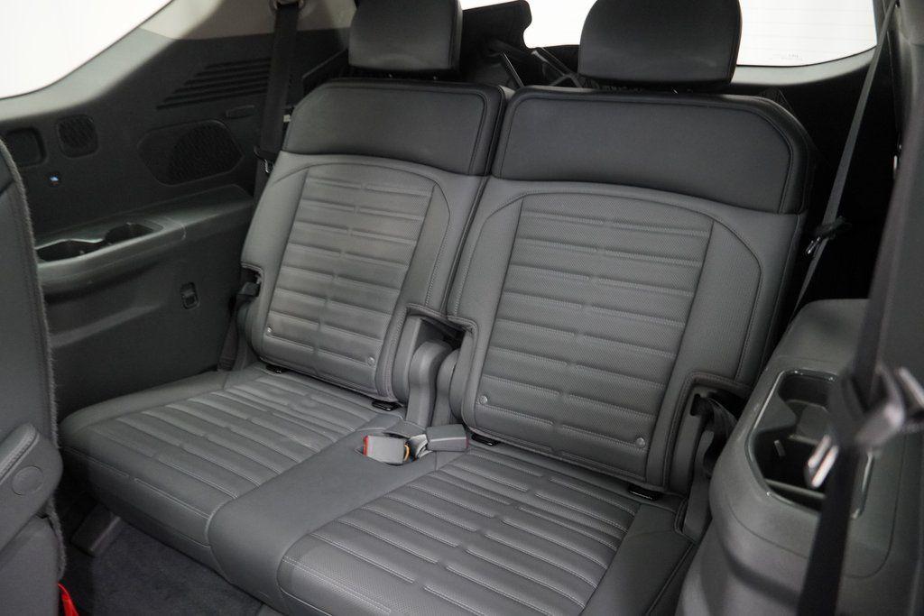 used 2024 Kia EV9 car, priced at $40,994