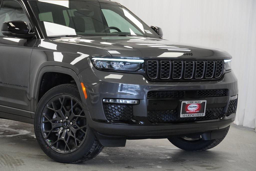 new 2025 Jeep Grand Cherokee L car, priced at $56,175