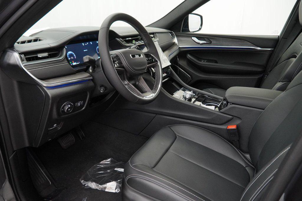 new 2025 Jeep Grand Cherokee L car, priced at $53,080