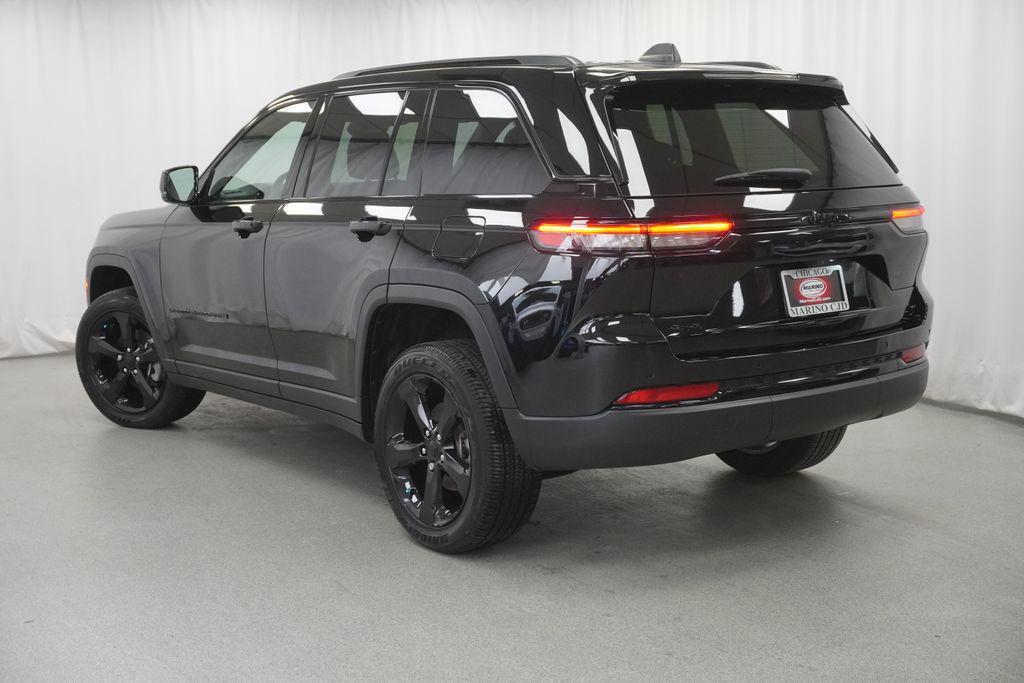 used 2023 Jeep Grand Cherokee car, priced at $33,794