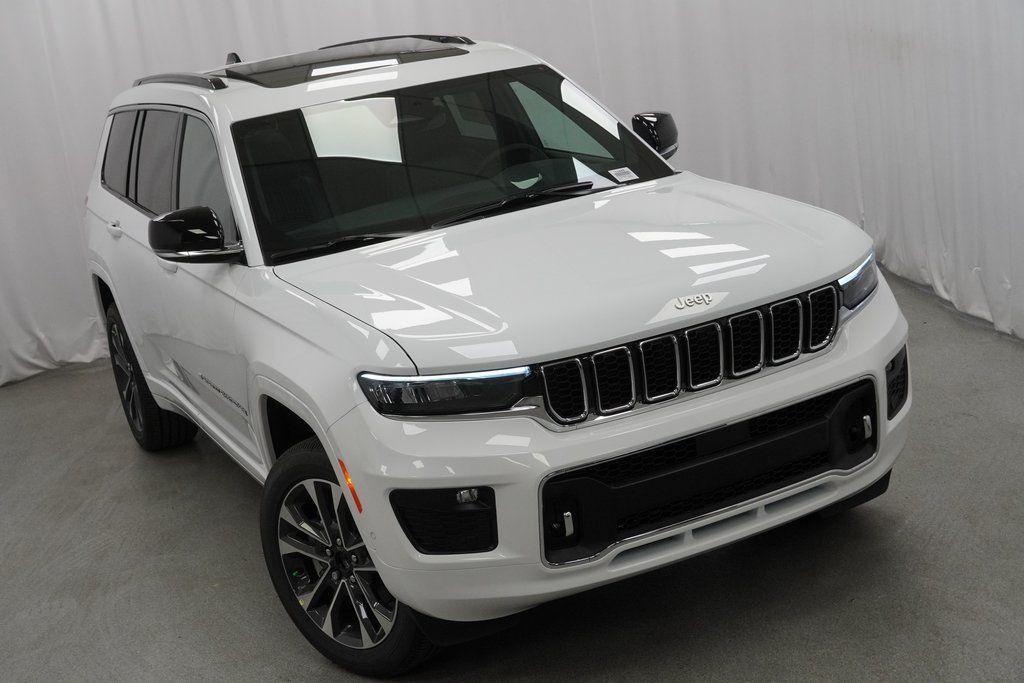 new 2025 Jeep Grand Cherokee L car, priced at $50,490