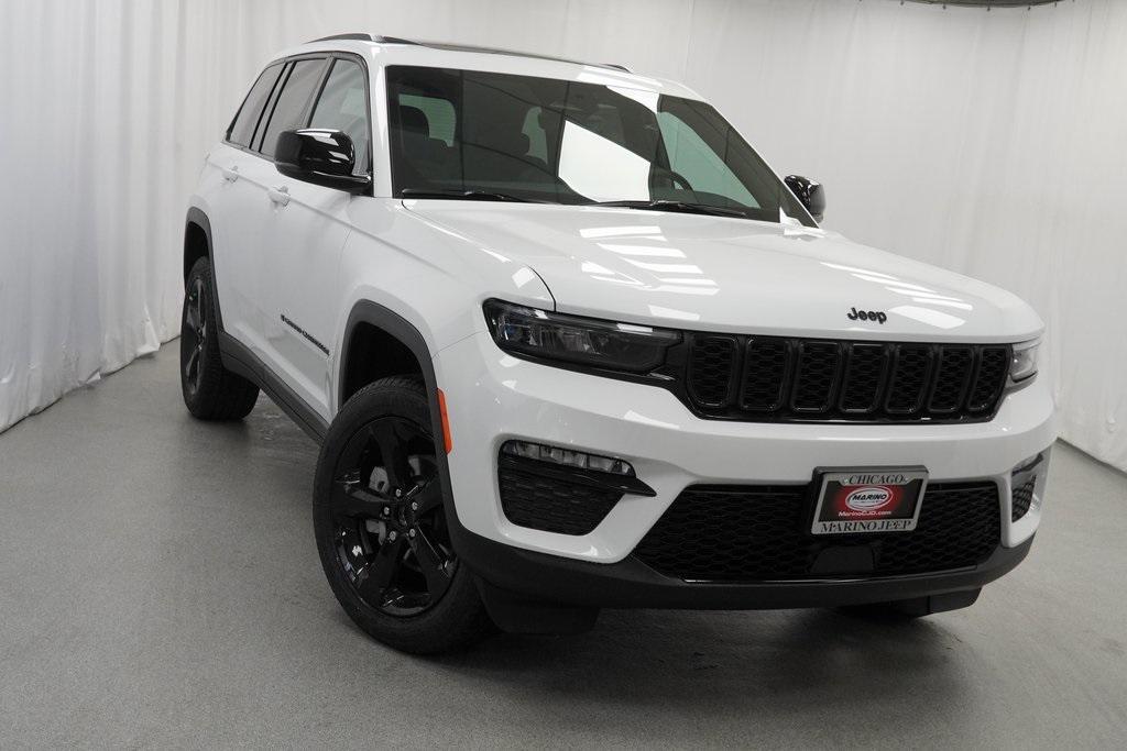 new 2025 Jeep Grand Cherokee car, priced at $39,890