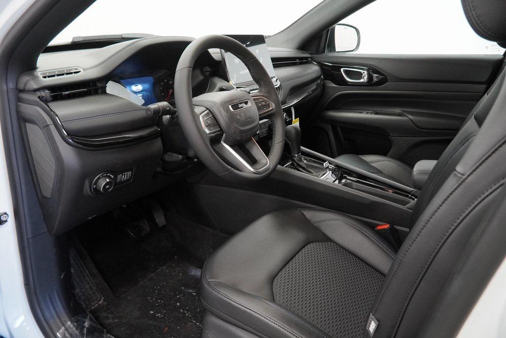 new 2026 Jeep Compass car, priced at $32,975