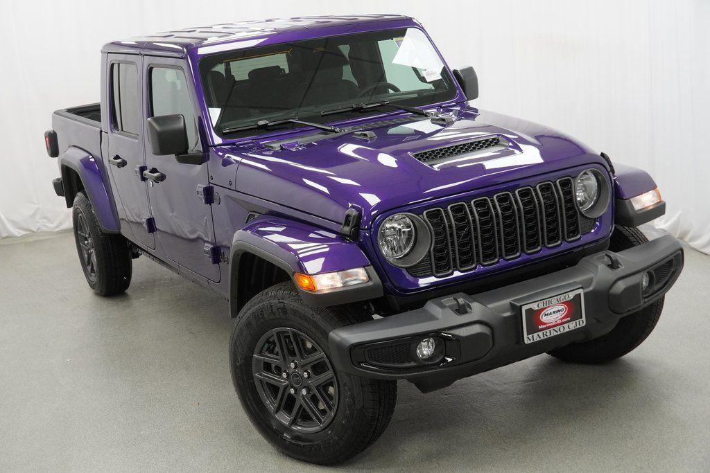 new 2026 Jeep Gladiator car, priced at $46,155