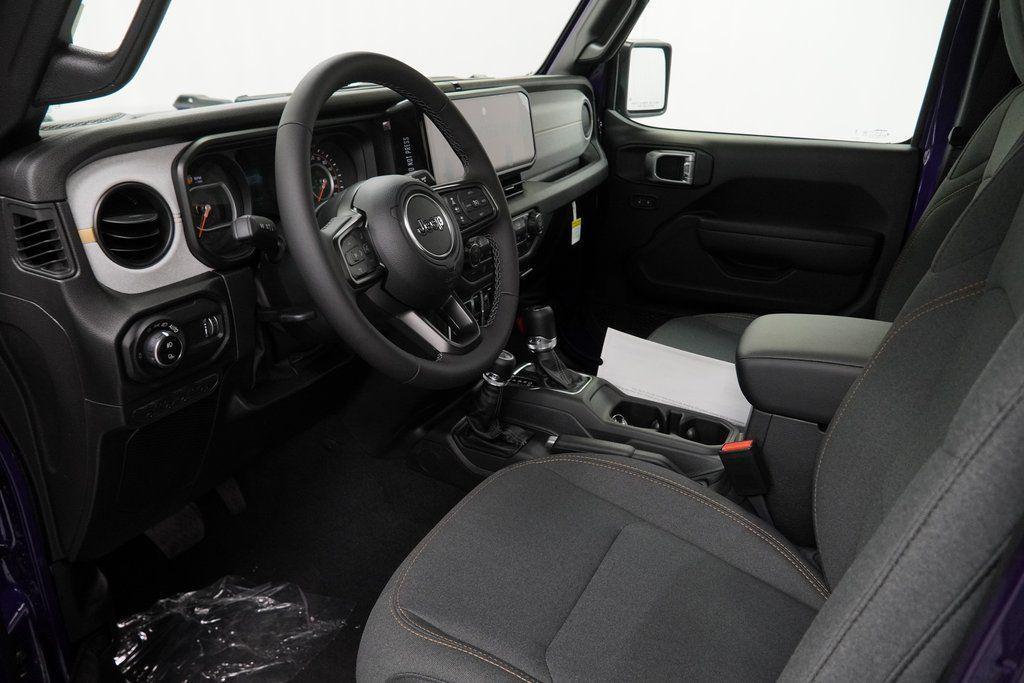 new 2026 Jeep Gladiator car, priced at $46,155